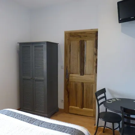 Du Pagoulin - D'hôtes Alojamento de Acomodação e Pequeno-almoço Hyères