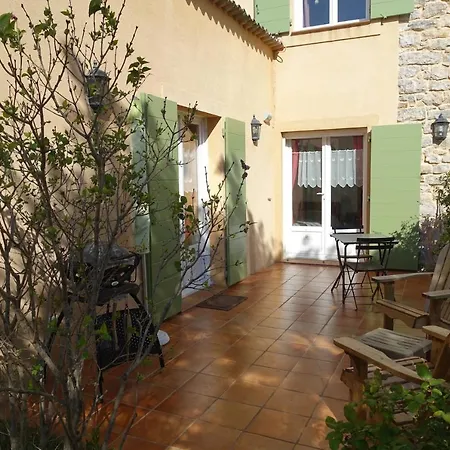 Du Pagoulin - D'hotes Bed & Breakfast *